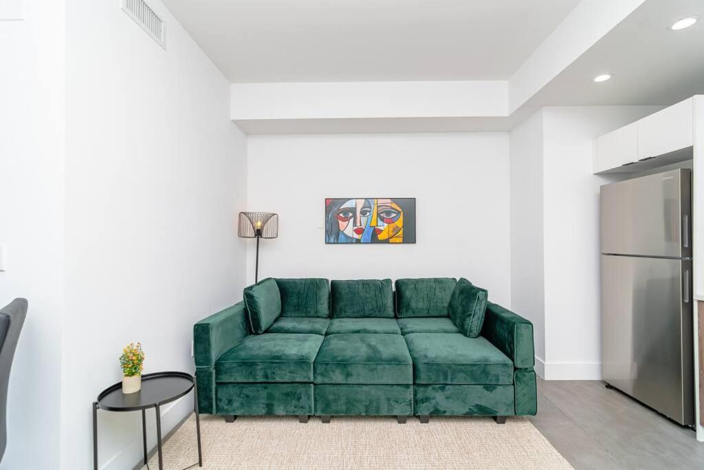 1br In With King Bed Near Wynwood And Marlins Park *