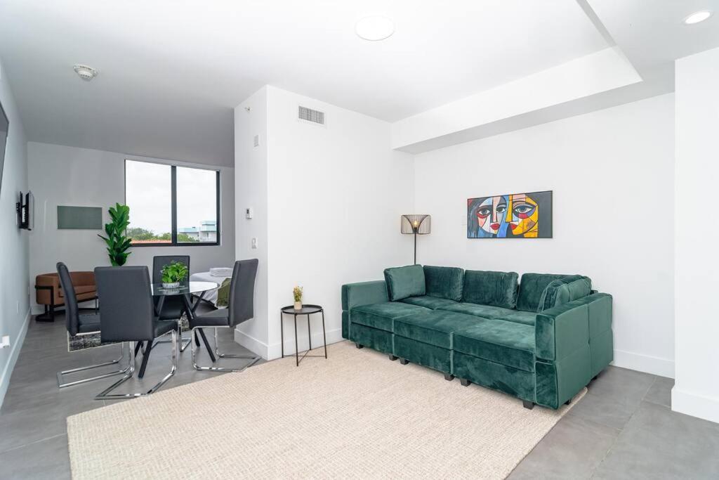 1br In With King Bed Near Wynwood And Marlins Park Apartamento